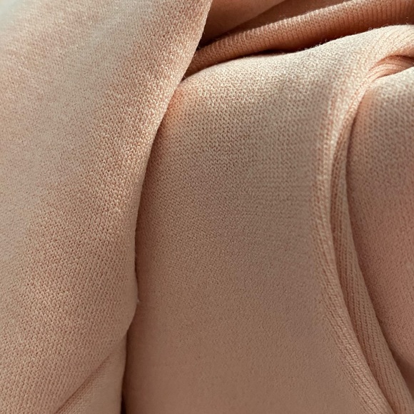 Bella Seamless (juniors) fleece long sleeve scrunch crop top, peach cream - Picture 6 of 6